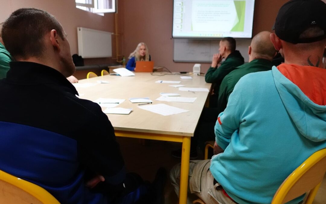 FENIKS w Zakładzie Karnym we Włocławku. w ramach projektu finansowanego z NIW CRSO